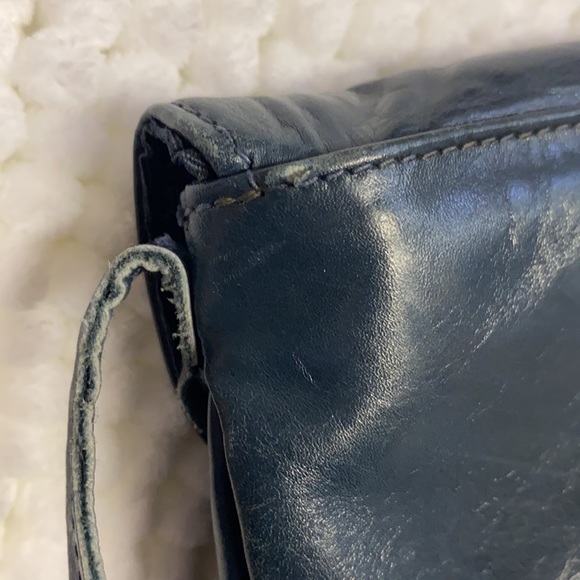 Vintage Blue Leather Purse - Picture 10 of 11